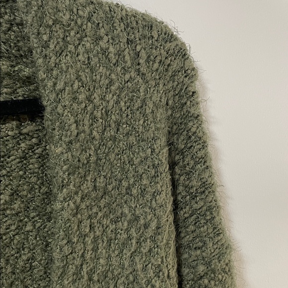 Altar'd State Forest Moss Fuzzy Green Cardigan the grinch vibe christmas - Picture 14 of 14